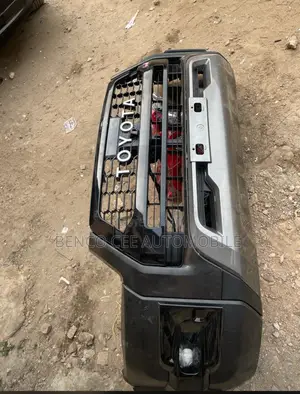 Complete Front Bumper Toyota Hilux 2025