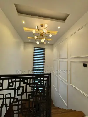 4bdrm Duplex in Carlton Gate Estate for rent