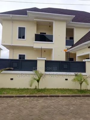 4bdrm Duplex in Galadimawa for sale
