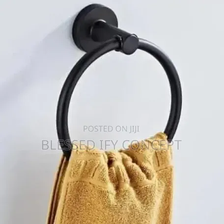 Black Towel Ring Rack