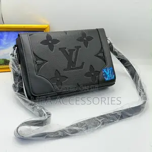 Men Lv Body Cross Bag