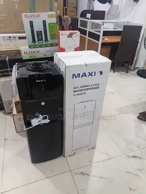 Upgrade Your Office With Maxi Yl1663s-W