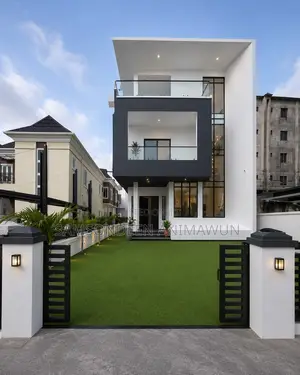 Durable Artificial Grass in Lagos | Free Site Inspection