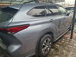 Toyota Highlander 2020 Gray