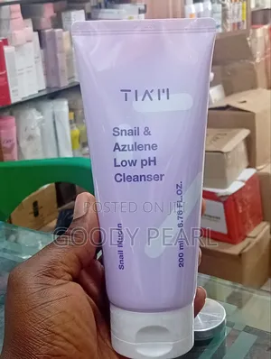 Tiam Snail Azulene Low Ph Cleaner