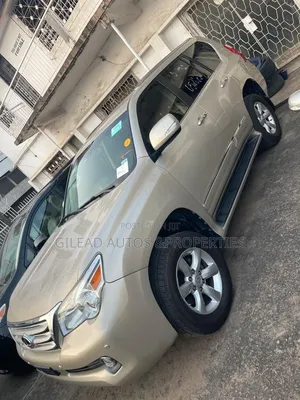 Lexus GX 460 Premium 2013 Gold