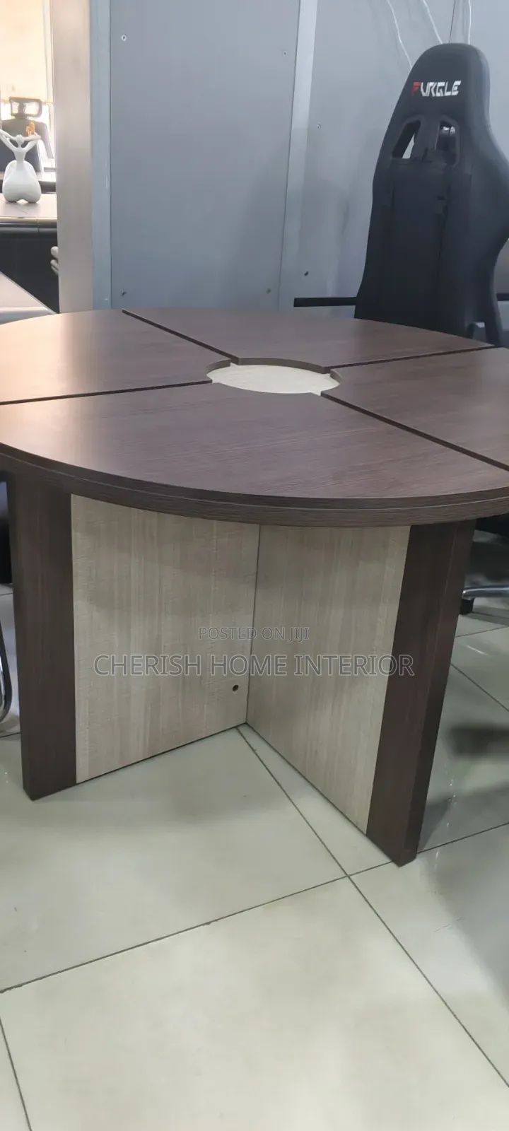 Round Mini Conference Table
