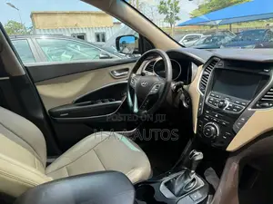 Hyundai Santa Fe 2015 Green