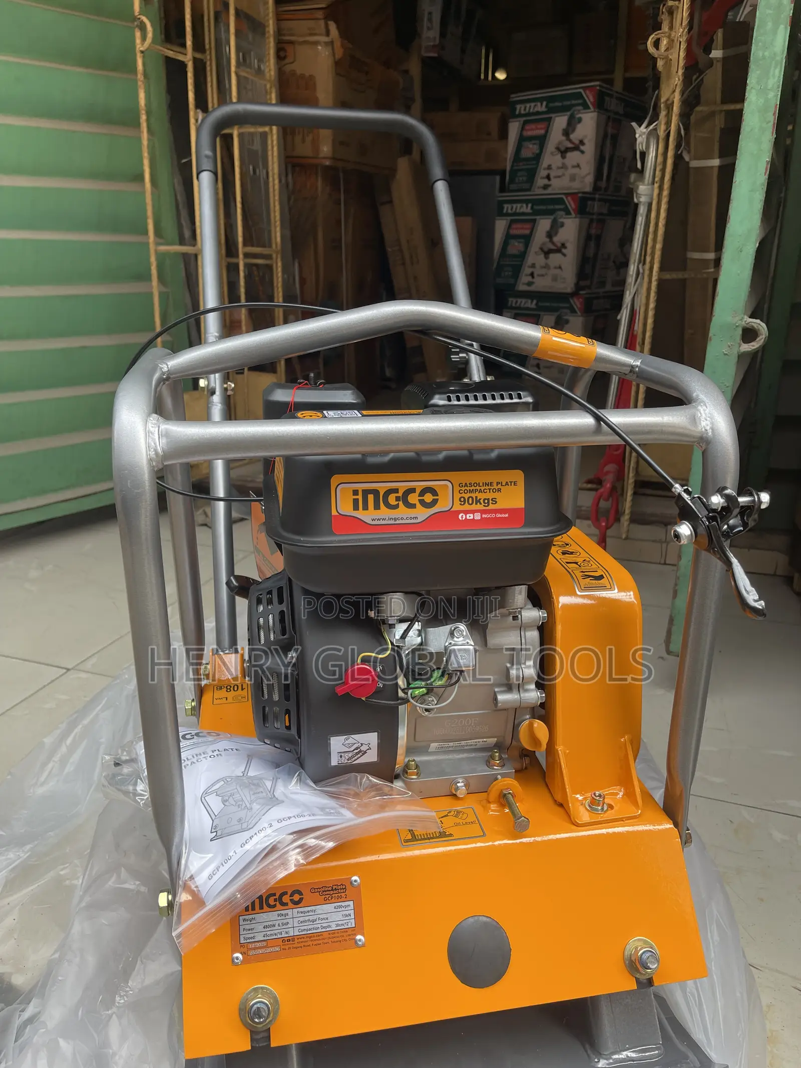 C90 Ingco Plate Compactor Machine