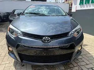 Toyota Corolla S 4dr Sedan (1.8L 4cyl CVT) 2014 Gray
