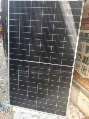 450w 120 Cella Mono Canadian Solar Panel