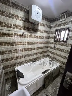 2bdrm Block of Flats in Mabushi for rent