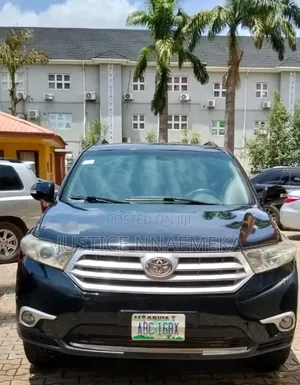 Toyota Highlander 2015 Black