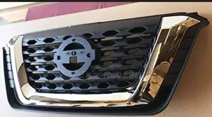 Front Grille Nissan Kick 2015