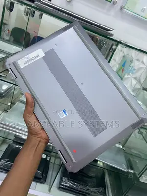 Laptop HP ZBook Studio G5 16GB Intel Core i7 SSD 512GB