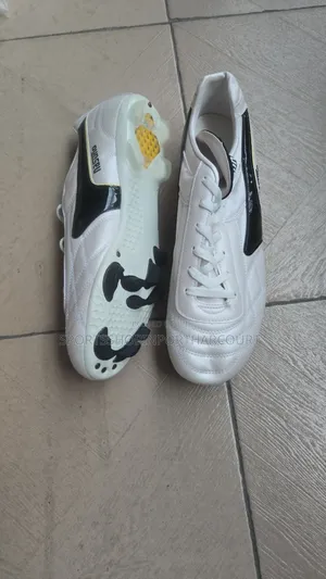 Nasuno Football Boot