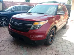 Ford Explorer 2014 Red