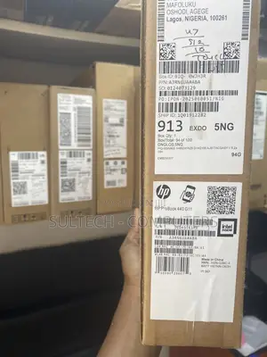 New Laptop HP ProBook 440 16GB Intel Core Ultra 7 SSD 512GB