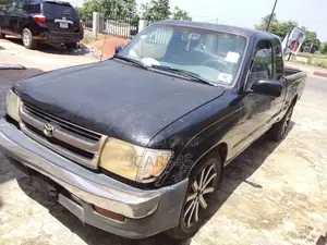 Toyota Tacoma 1999 Black