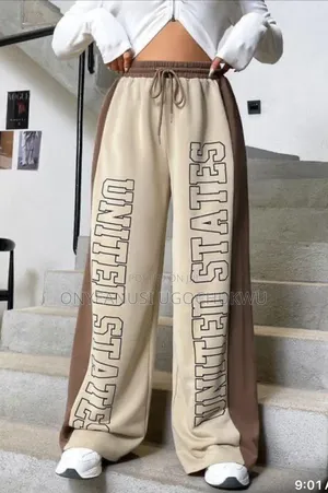 Introducing Our Trendy Oversized Streetwear Pants Collection