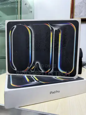 New Apple iPad Pro 13 (2025) 512 GB