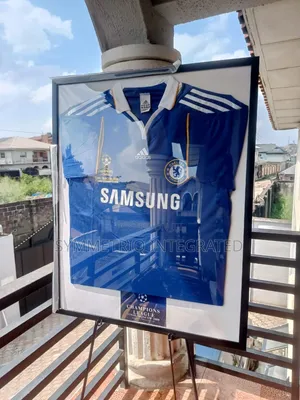 Autograph Jersey In Glass Frame