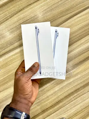 New Apple iPhone Air 256 GB