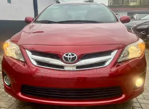 Toyota Corolla S 4dr Sedan (1.8L 4cyl 4A) 2013 Red