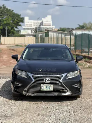 Lexus ES 2014 Black