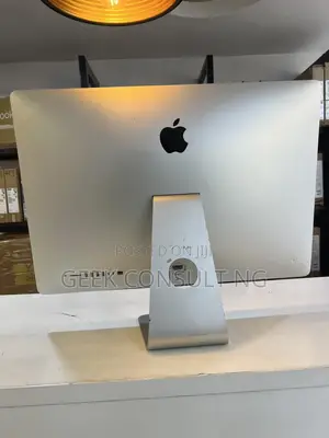 Desktop Computer Apple iMac 32GB Intel Core i5 SSD 256GB
