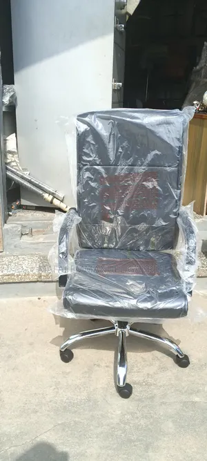 Managers Chair 107