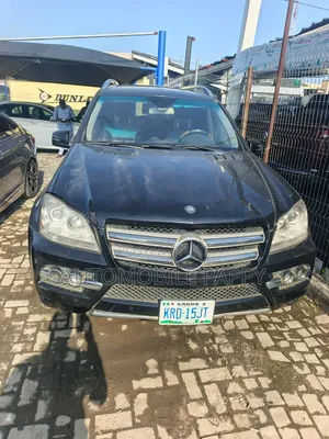 Mercedes-Benz GL-Class 2010 Black