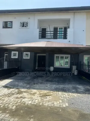 3bdrm Townhouse/Terrace in Lekki Gardans Phase, Abraham Adesanya Estate