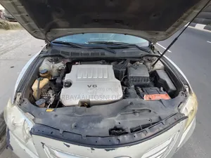 Toyota Camry SE V6 4dr Sedan (3.5L 6cyl 6AM) 2007 Gray