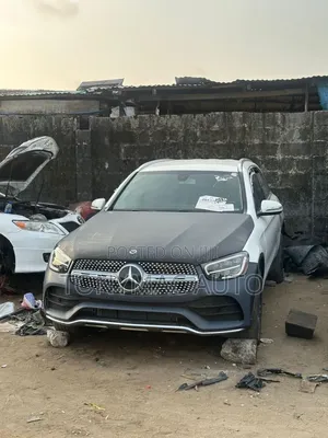 Mercedes Benz Glc300 2016-2017 Upgrade to 2021 Original