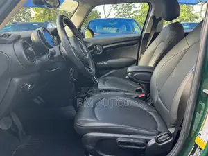 Mini Cooper 2020 Green