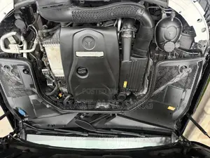 Mercedes-Benz C300 Luxury Sedan RWD (2.0L 4cyl 7A) 2017 Black