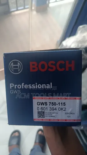 Bosch GWS 750-115 Angle Grinder 41⁄2" (115mm) – 750w Heavy Duty