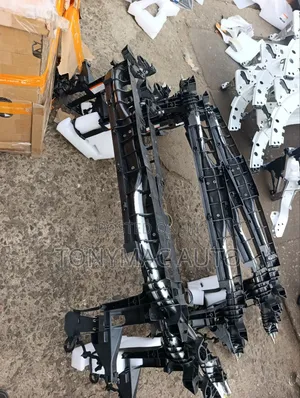 Mercedes Benz Gla 2016-2018 Front Cut 156