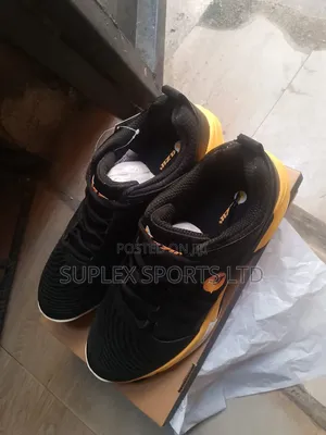 Lawn Tennis Shoe (Kazu)