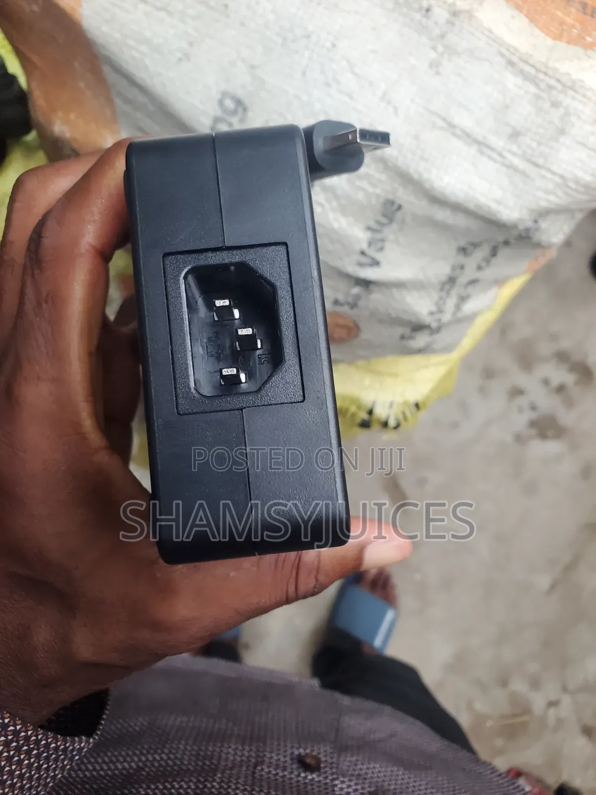 Msi Charger 330watts