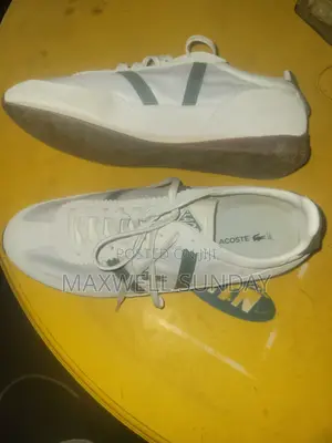 Size 44 Lacoste