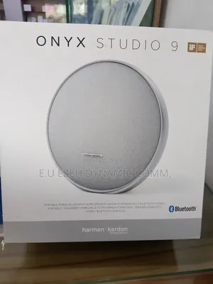 Onyx Studio 9