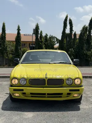 Jaguar XJ 1997 Yellow