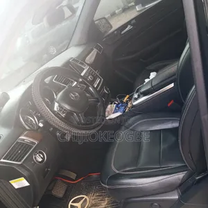 Mercedes-Benz M Class 2011 Black