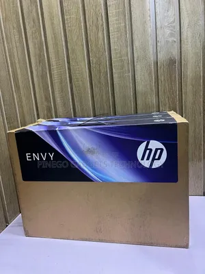 New Laptop HP Envy 17 16GB Intel Core Ultra 7 SSD 512GB