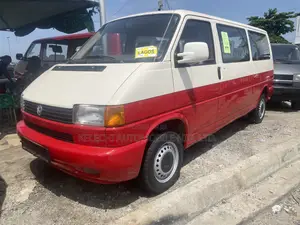 Volkswagen Transporter 2005 White