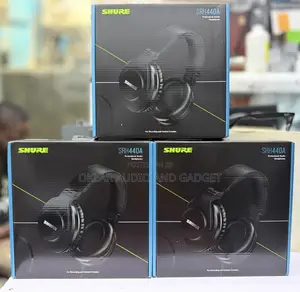 Shure Srh440 Professional Studio Headphone