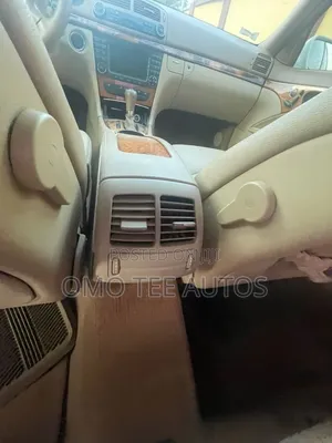 Mercedes-Benz E300 2008 White
