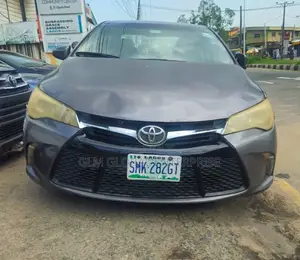 Toyota Camry SE 4dr Sedan (2.5L 4cyl 6A) 2016 Gray